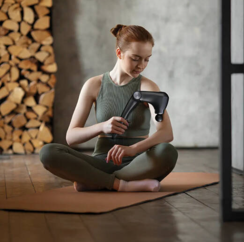 Green Lion Foldable Deep Tissue Percussion Massager, 9 Speed Levels, 3200RPM Motor, USB C Rechargeable, Portable Long Handle Massager, Black | GNFLDMSGNBK