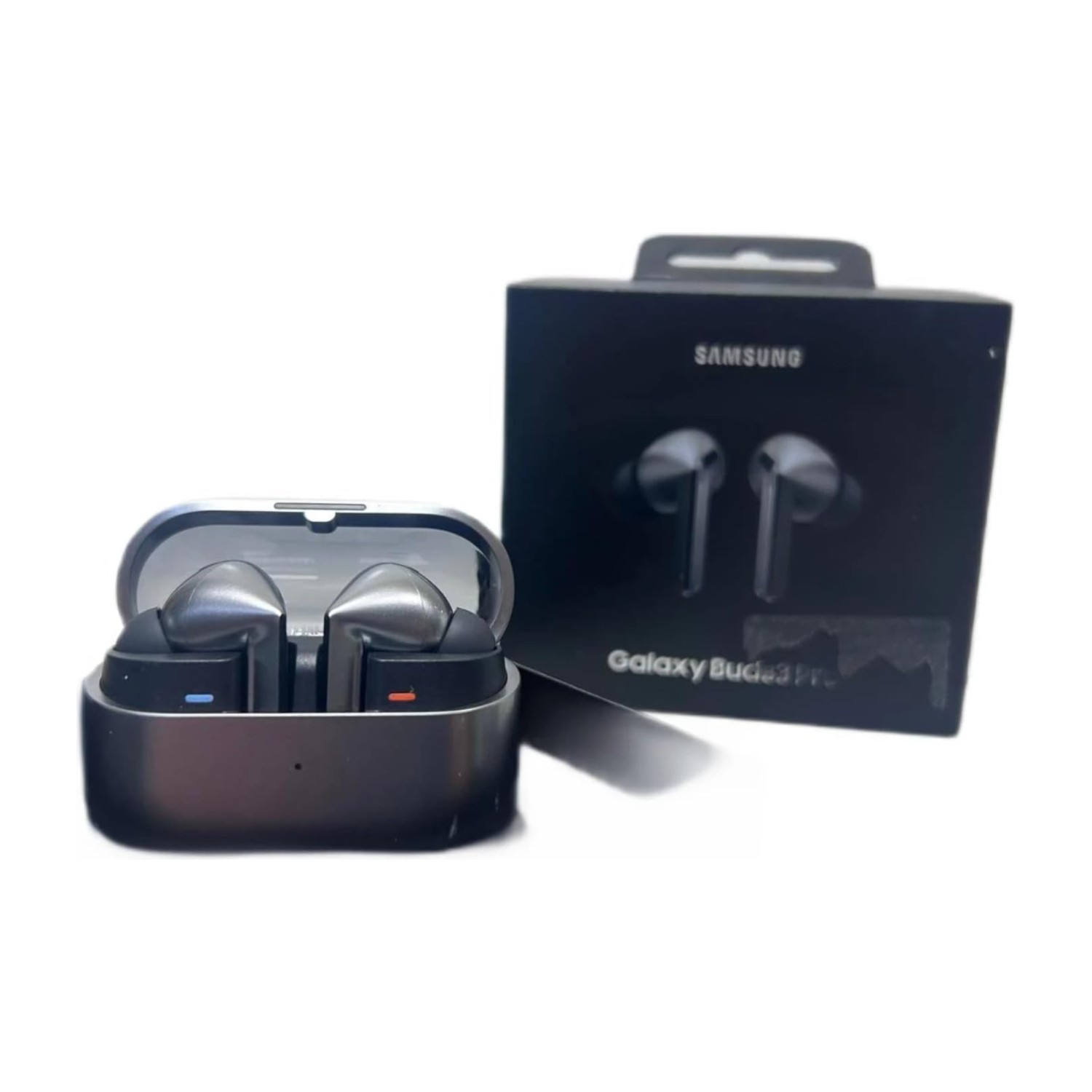 سماعات رأس Samsung Galaxy Buds3 Pro لاسلكية تعمل بالبلوتوث، إلغاء الضوضاء النشط (ANC)، إلغاء الضوضاء التكيفي، صوت 360 درجة، سماعات رأس داخل الأذن مع صوت Hi - Fi، فضي، يتضمن غطاء شفاف لأي وضع